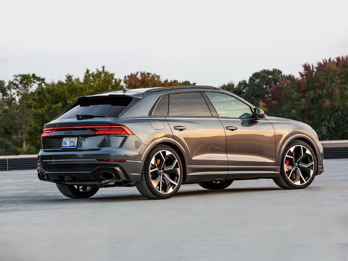 Audi RS Q8,autocango,china used car exporter,china ev exporter,chinese used car exporter,chinese used ev exporter