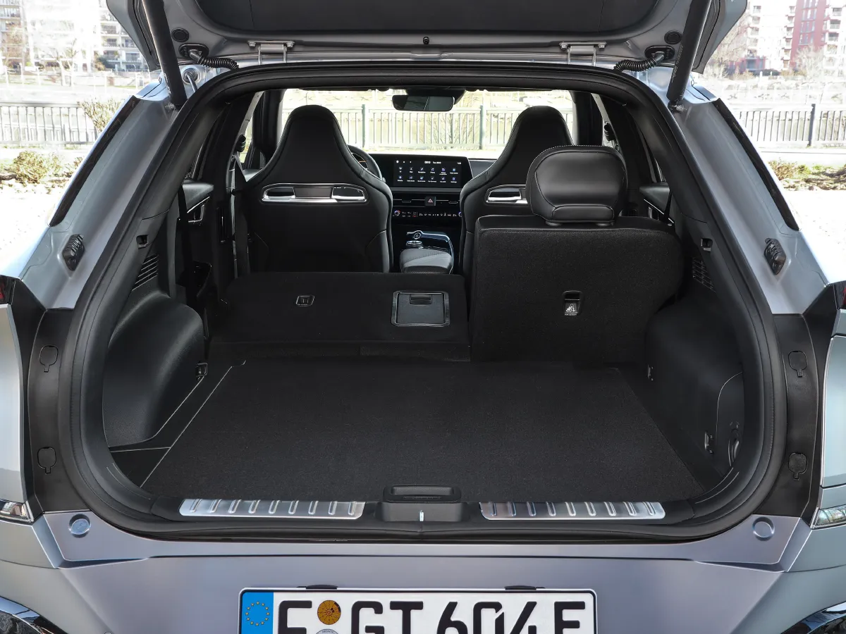 Kia EV6,autocango,china used car exporter,china ev exporter,chinese used car exporter,chinese used ev exporter