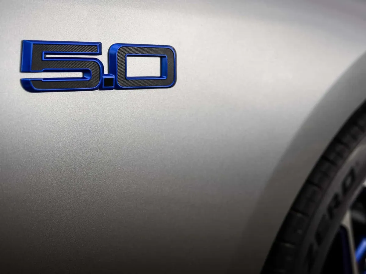 Ford Mustang,autocango,china used car exporter,china ev exporter,chinese used car exporter,chinese used ev exporter