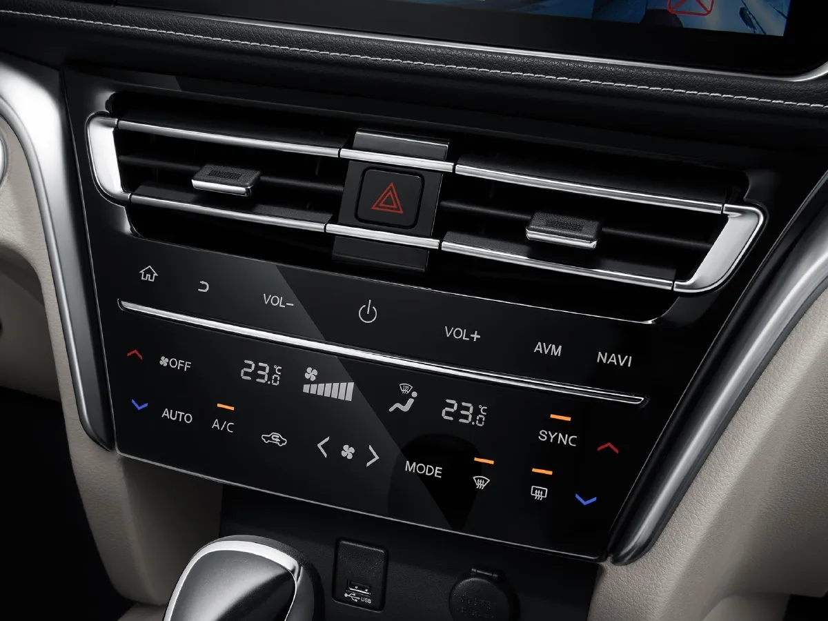 Venucia T90,autocango,china used car exporter,china ev exporter,chinese used car exporter,chinese used ev exporter