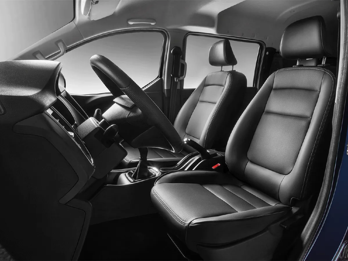 2024 JinBei Golden Sea Lion Classic 2.0L 117HP L4 5MT,autocango,china used car exporter,china ev exporter,chinese used car exporter,chinese used ev exporter