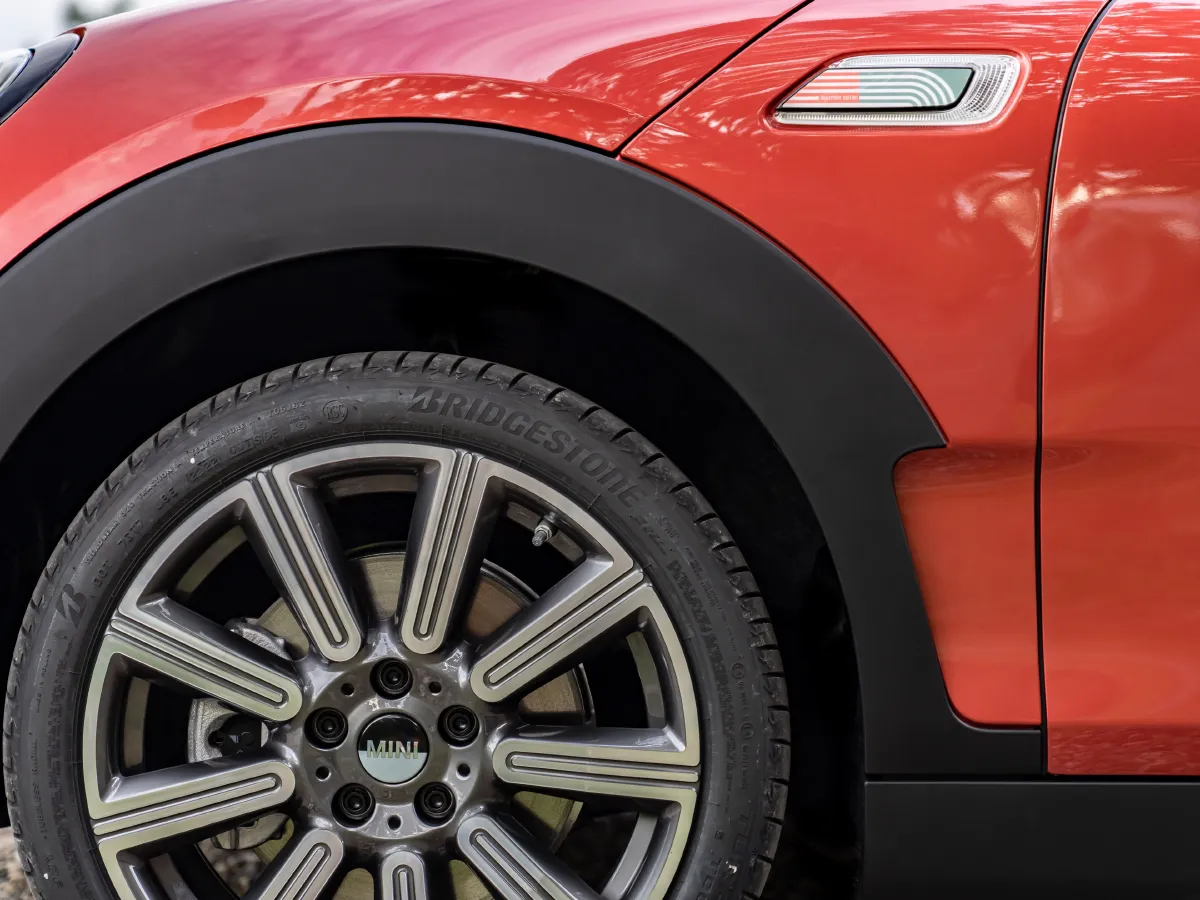 MINI CLUBMAN,autocango,china used car exporter,china ev exporter,chinese used car exporter,chinese used ev exporter