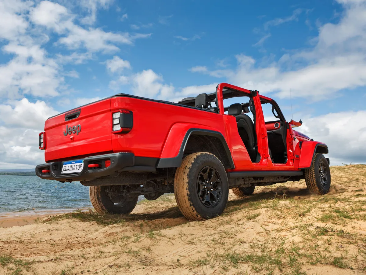 Jeep Gladiator,autocango,china used car exporter,china ev exporter,chinese used car exporter,chinese used ev exporter Jeep Gladiator,autocango,china used car exporter,china ev exporter,chinese used car exporter,chinese used ev exporter
