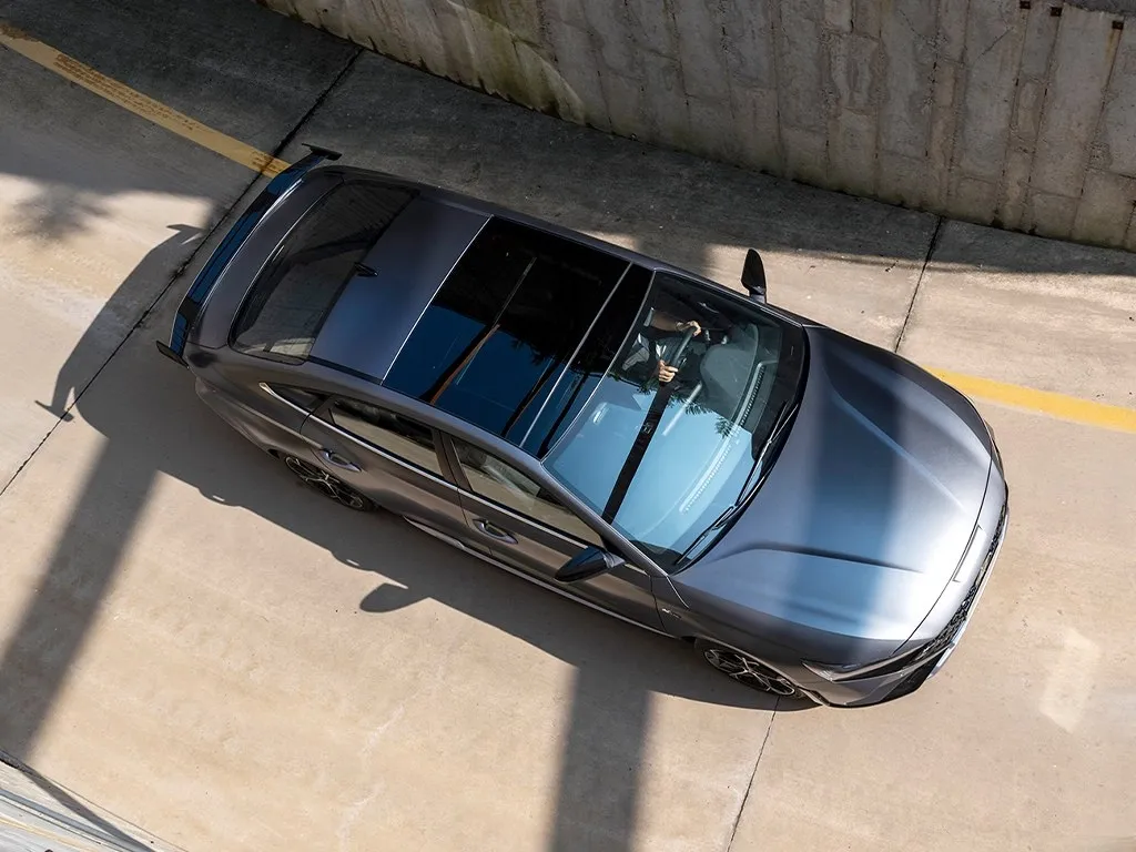 Hyundai La Festa,autocango,china used car exporter,china ev exporter,chinese used car exporter,chinese used ev exporter