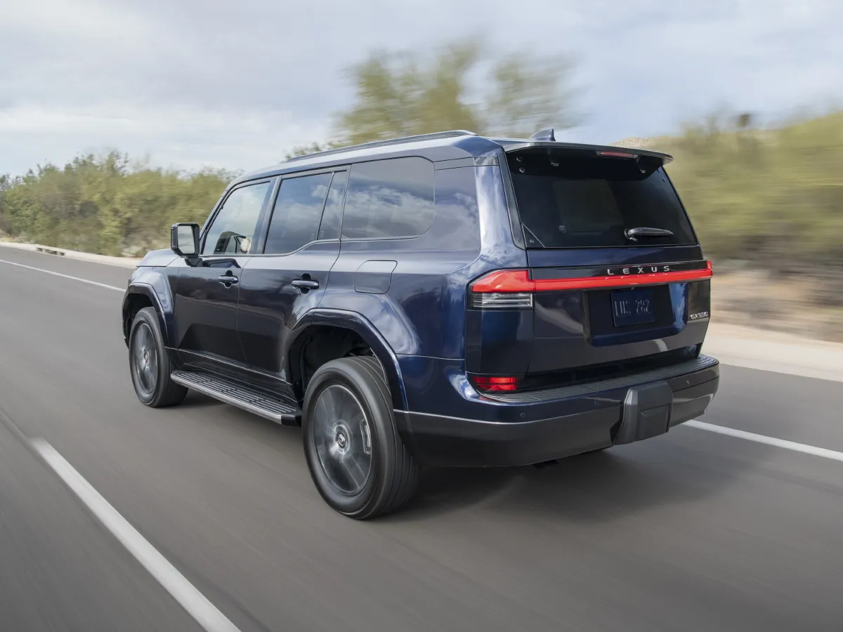 Lexus GX,autocango,china used car exporter,china ev exporter,chinese used car exporter,chinese used ev exporter