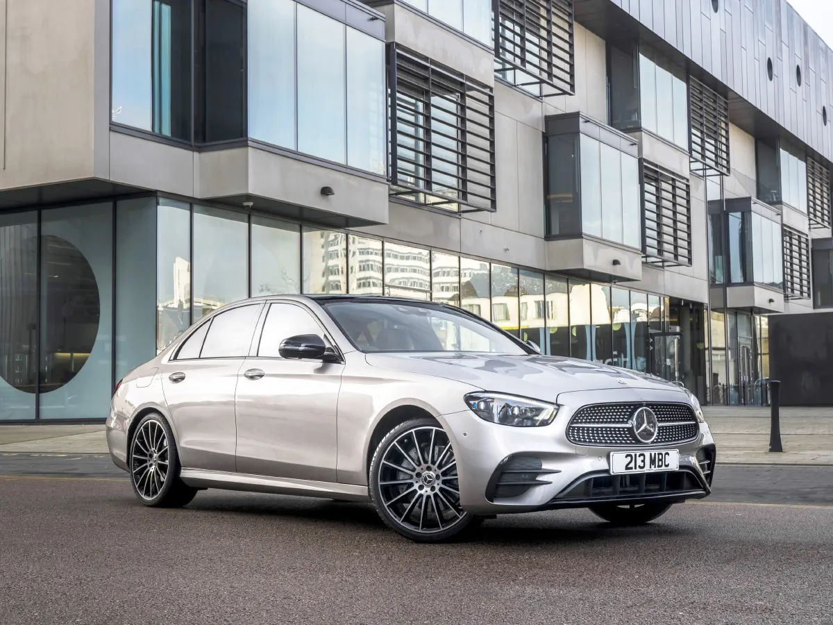 Mercedes-Benz E Class,autocango,china used car exporter,china ev exporter,chinese used car exporter,chinese used ev exporter