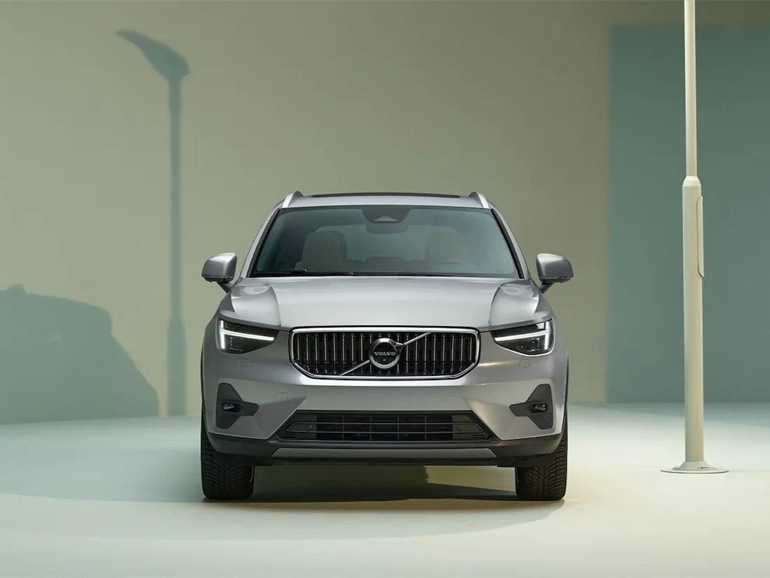 Volvo XC40,autocango,china used car exporter,china ev exporter,chinese used car exporter,chinese used ev exporter