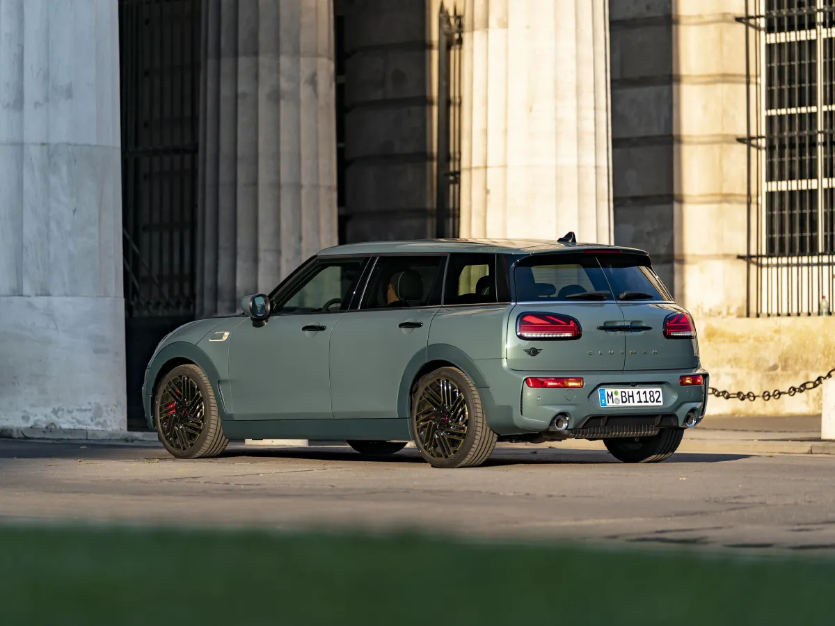 MINI JCW CLUBMAN,autocango,china used car exporter,china ev exporter,chinese used car exporter,chinese used ev exporter
