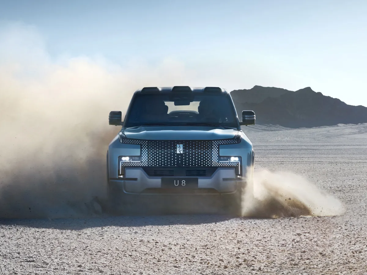 YangWang U8,autocango,china used car exporter,china ev exporter,chinese used car exporter,chinese used ev exporter