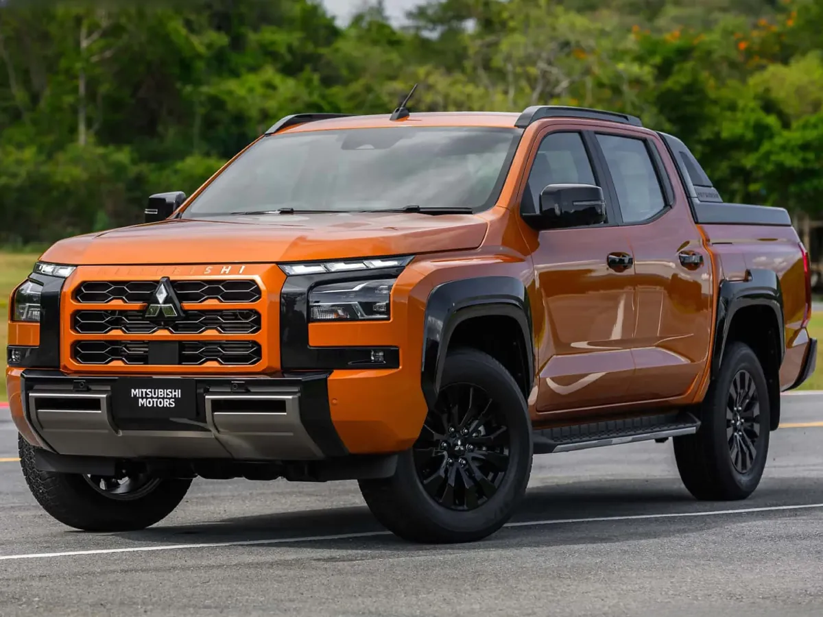 2023 Mitsubishi L200 2.3T 150HP L4 6AT,autocango,china used car exporter,china ev exporter,chinese used car exporter,chinese used ev exporter