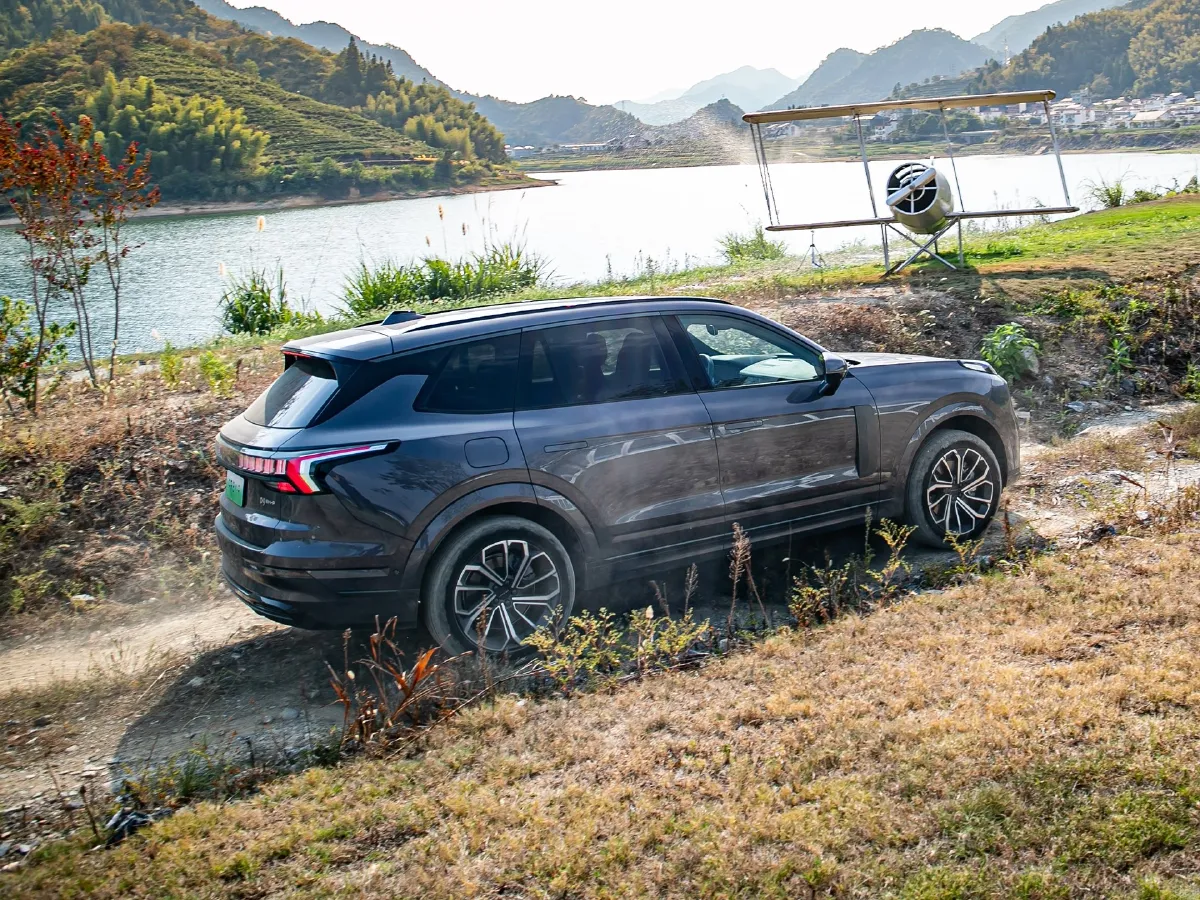 LYNK&CO 09 EM-P,autocango,china used car exporter,china ev exporter,chinese used car exporter,chinese used ev exporter