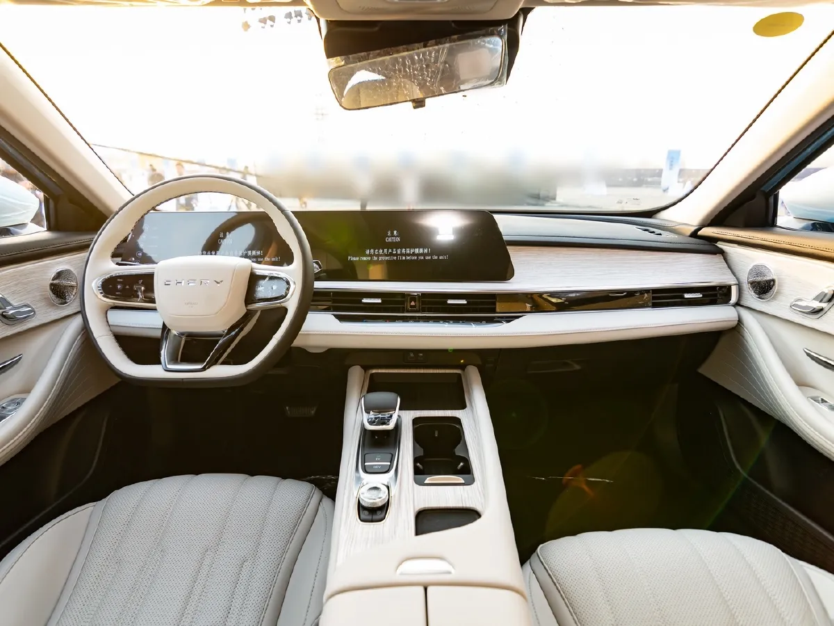 Fulwin FulwinA8,autocango,china used car exporter,china ev exporter,chinese used car exporter,chinese used ev exporter