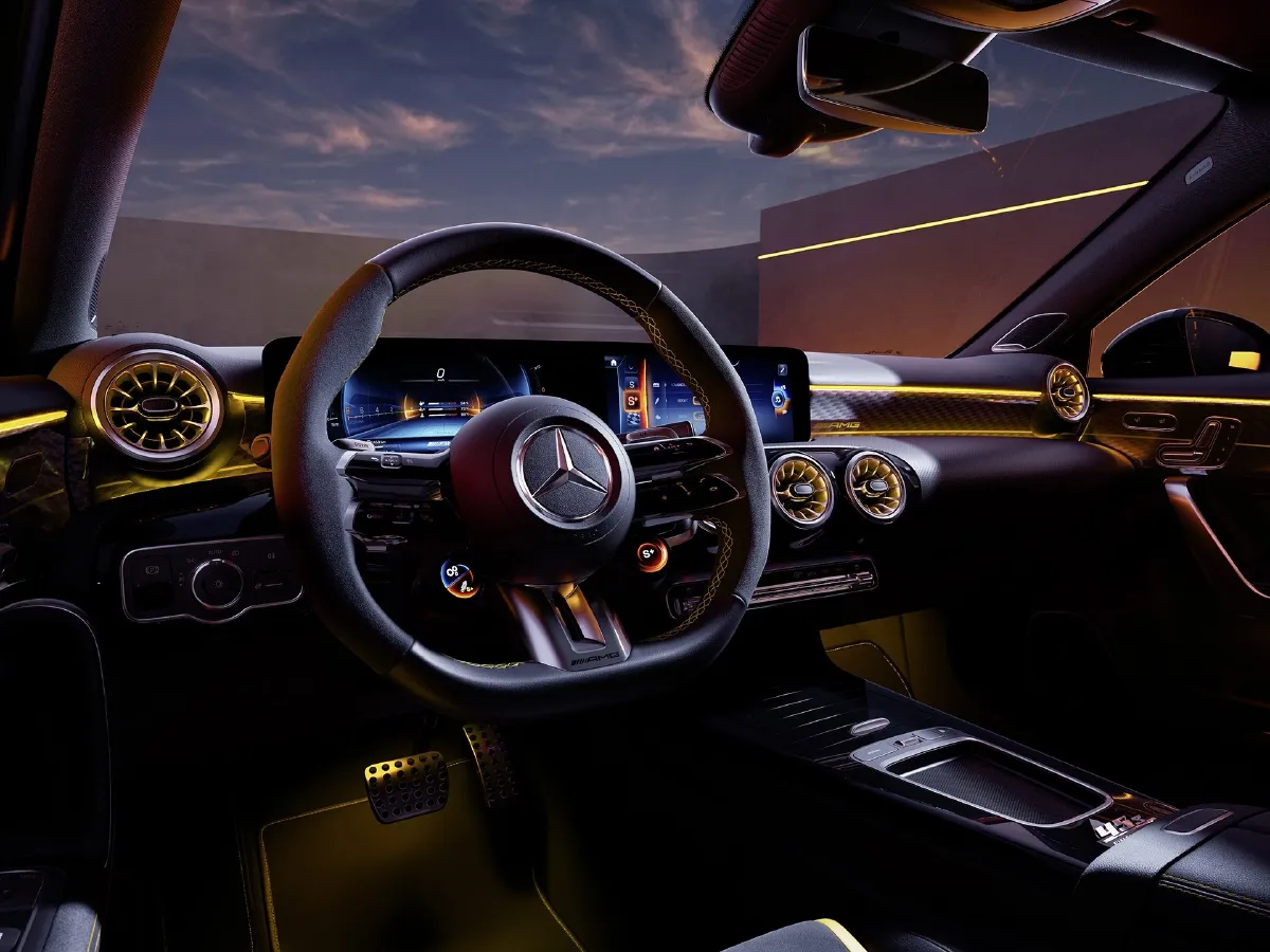 Mercedes-Benz A AMG,autocango,china used car exporter,china ev exporter,chinese used car exporter,chinese used ev exporter