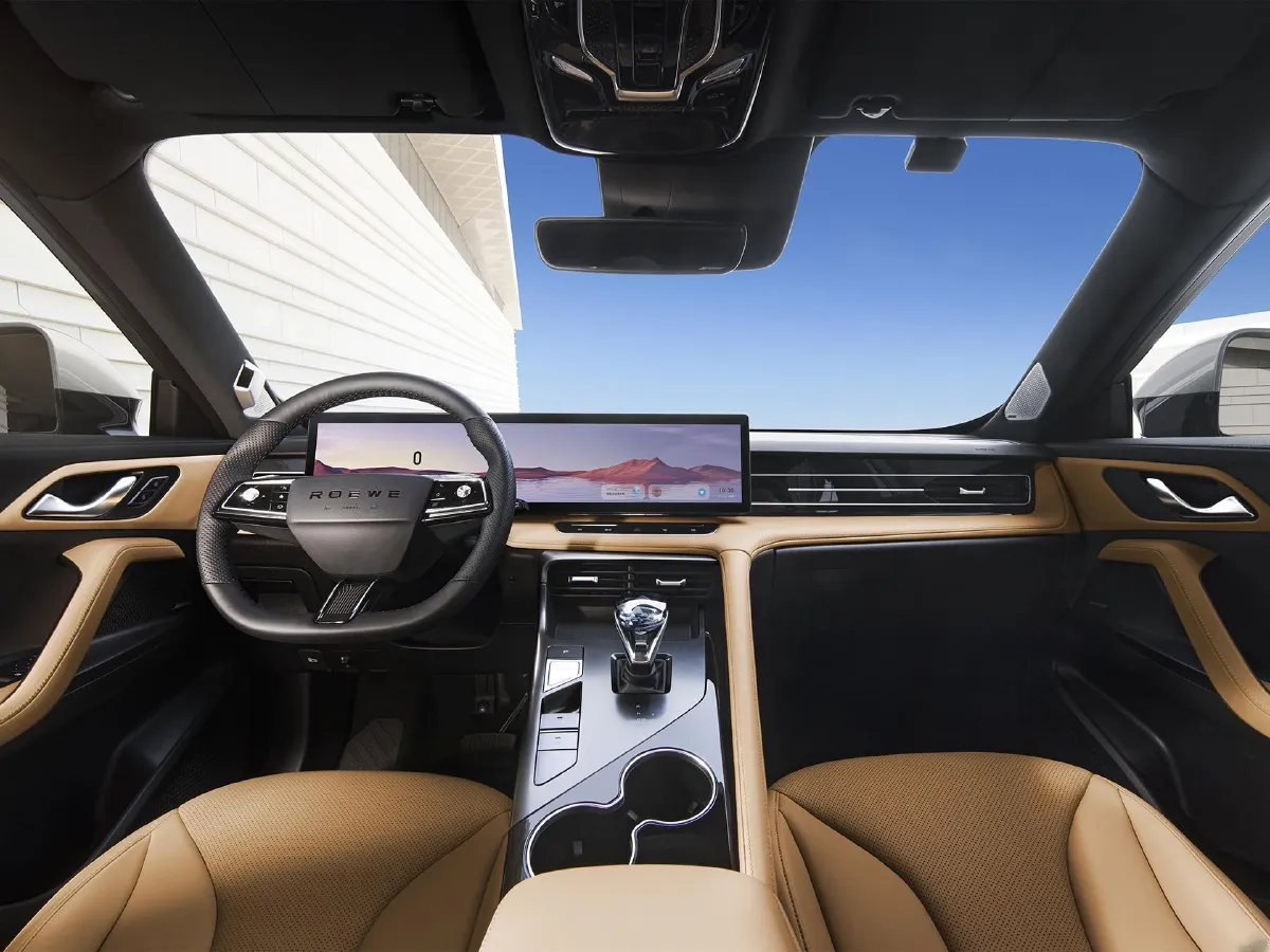 Roewe RX5,autocango,china used car exporter,china ev exporter,chinese used car exporter,chinese used ev exporter