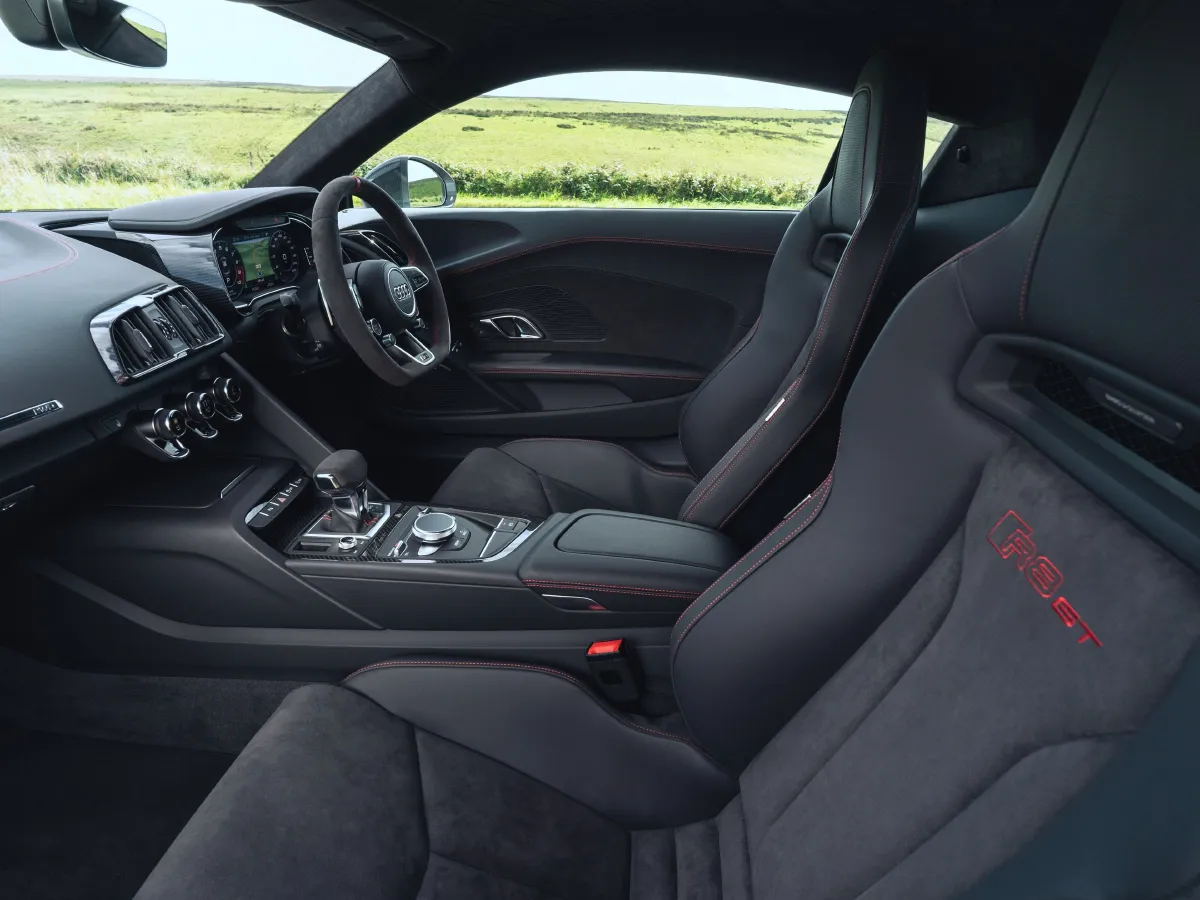 Audi R8,autocango,china used car exporter,china ev exporter,chinese used car exporter,chinese used ev exporter