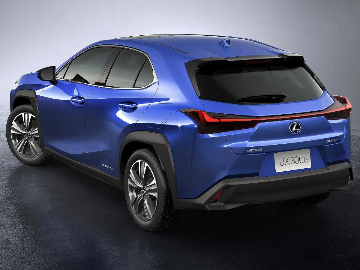 Lexus UX,autocango,china used car exporter,china ev exporter,chinese used car exporter,chinese used ev exporter