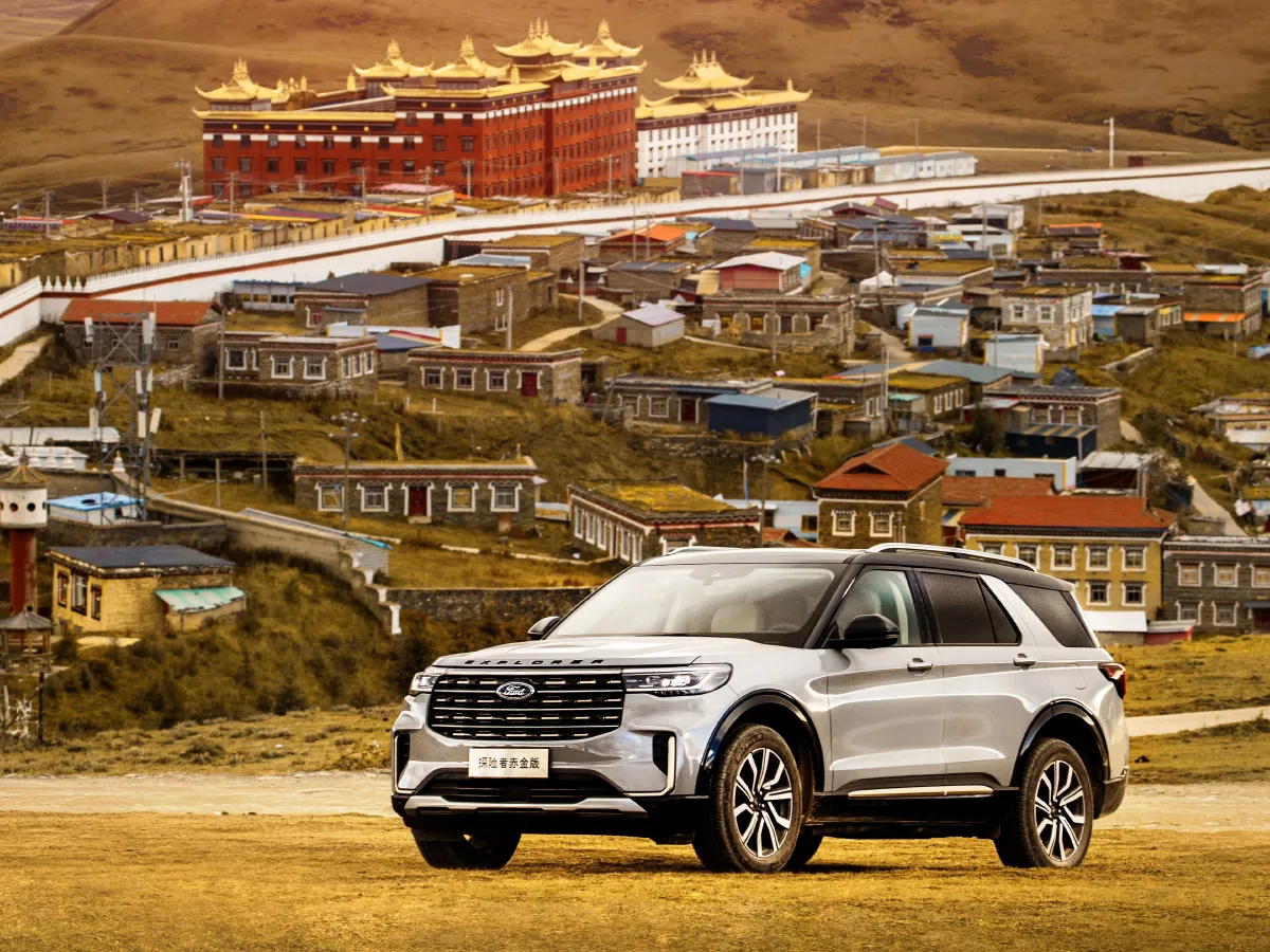 Ford Explorer,autocango,china used car exporter,china ev exporter,chinese used car exporter,chinese used ev exporter