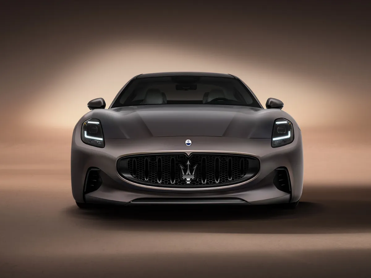 2023 Maserati GranTurismo EV BEV 92.1KWH,autocango,china used car exporter,china ev exporter,chinese used car exporter,chinese used ev exporter
