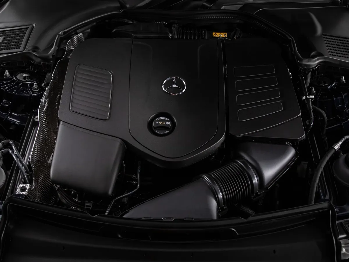 Mercedes-Benz C Class,autocango,china used car exporter,china ev exporter,chinese used car exporter,chinese used ev exporter