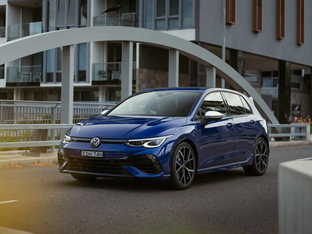 2011 Volkswagen Golf 2.0T 256HP L4 6DCT,autocango,china used car exporter,china ev exporter,chinese used car exporter,chinese used ev exporter