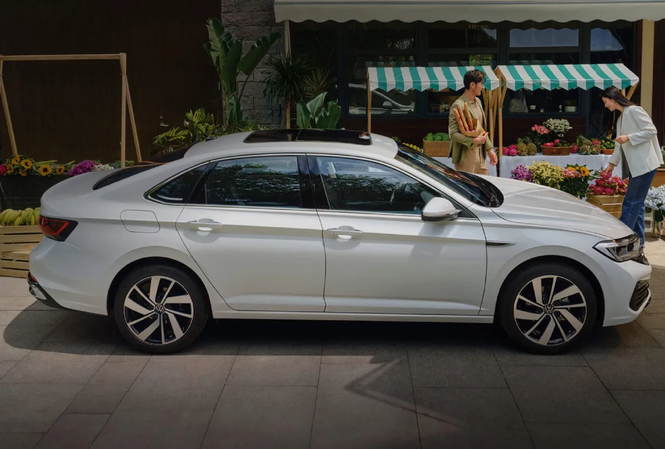 Volkswagen Sagitar,autocango,china used car exporter,china ev exporter,chinese used car exporter,chinese used ev exporter