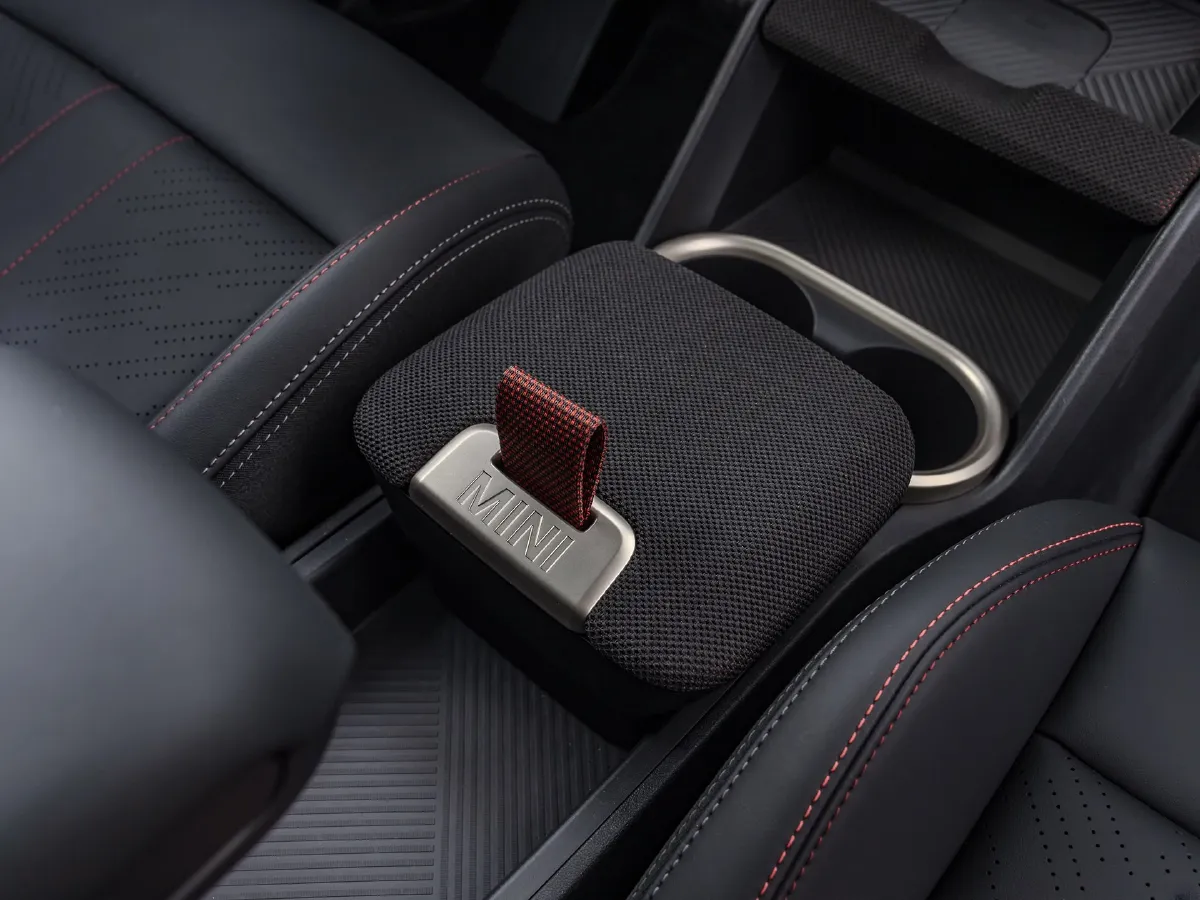 MINI JCW COUNTRYMAN,autocango,china used car exporter,china ev exporter,chinese used car exporter,chinese used ev exporter MINI JCW COUNTRYMAN,autocango,china used car exporter,china ev exporter,chinese used car exporter,chinese used ev exporter