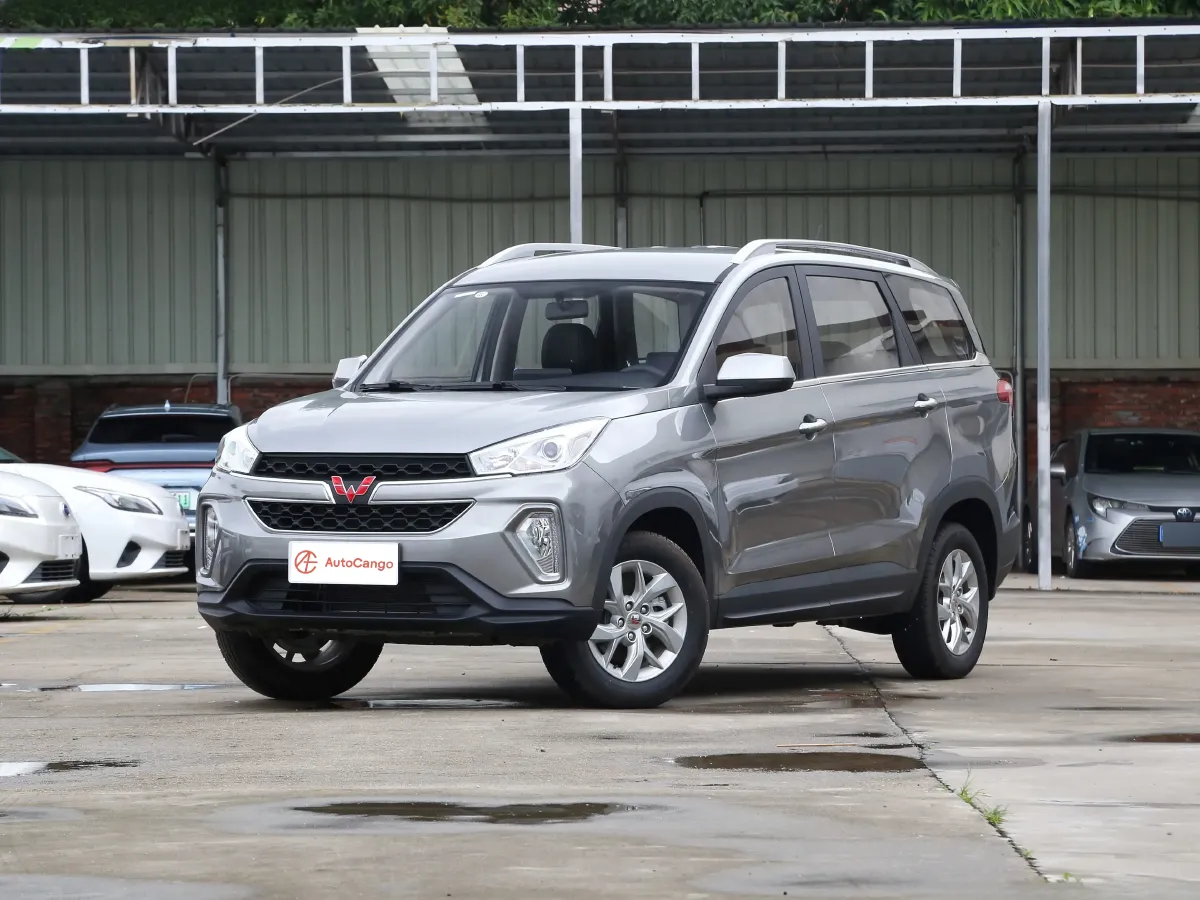 WuLing HongGuang S3,autocango,china used car exporter,china ev exporter,chinese used car exporter,chinese used ev exporter