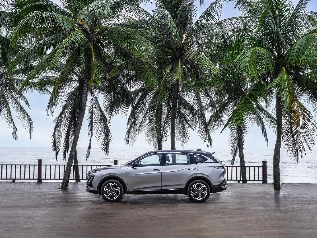 2025 Bestune T90 2.0T 252HP L4 8AT,autocango,china used car exporter,china ev exporter,chinese used car exporter,chinese used ev exporter