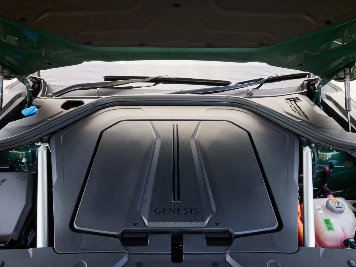 Genesis GV70,autocango,china used car exporter,china ev exporter,chinese used car exporter,chinese used ev exporter