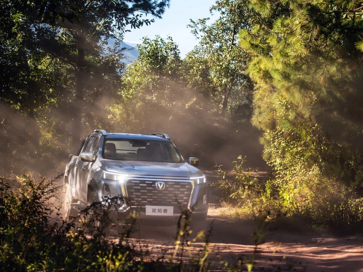 ChangAn LanTuoZhe,autocango,china used car exporter,china ev exporter,chinese used car exporter,chinese used ev exporter