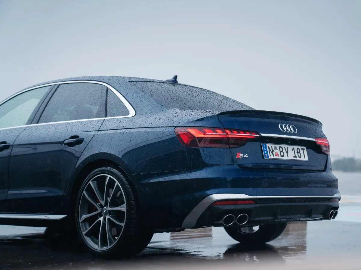 Audi S4,autocango,china used car exporter,china ev exporter,chinese used car exporter,chinese used ev exporter