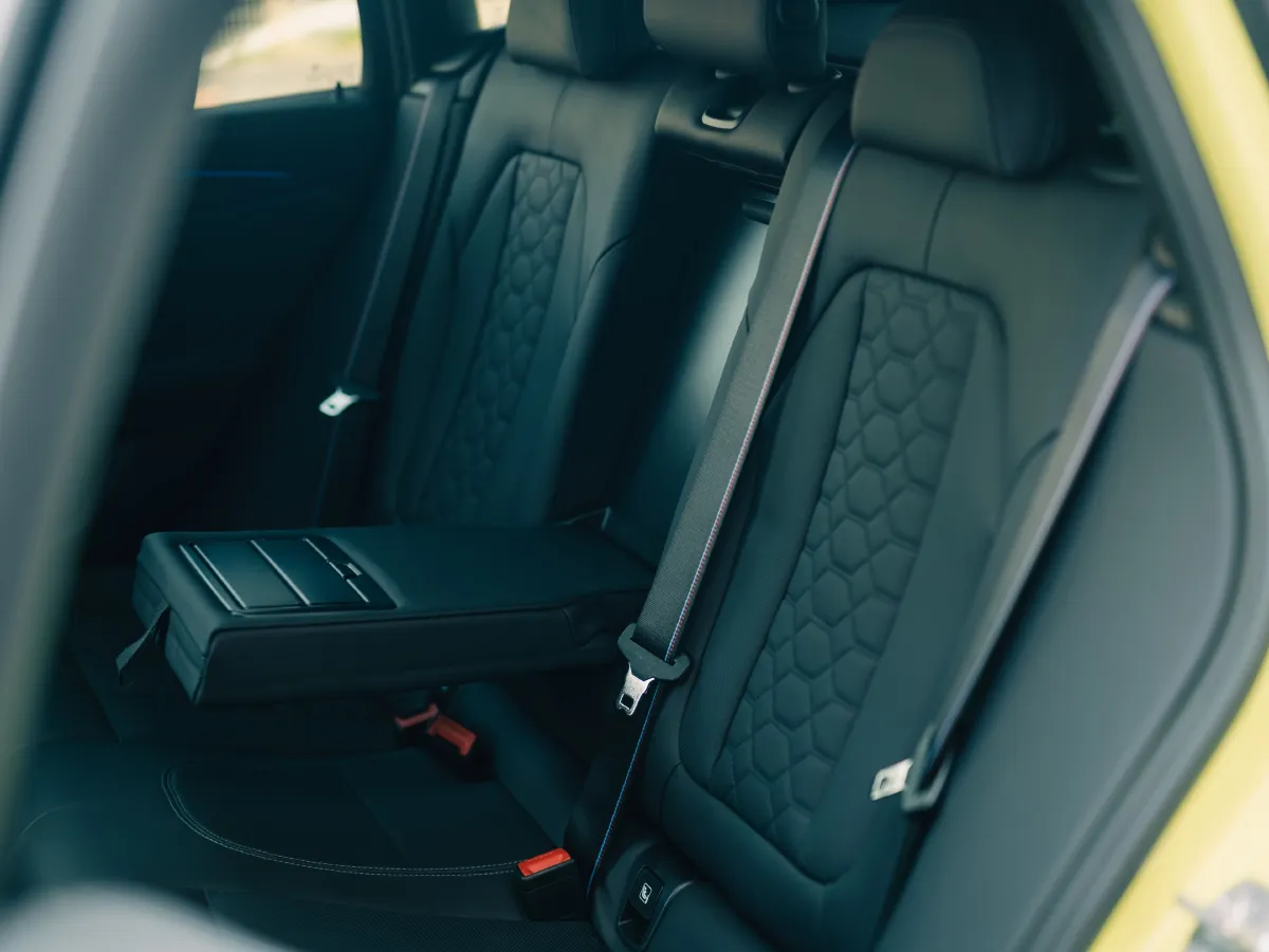 BMW X4 M,autocango,china used car exporter,china ev exporter,chinese used car exporter,chinese used ev exporter BMW X4 M,autocango,china used car exporter,china ev exporter,chinese used car exporter,chinese used ev exporter