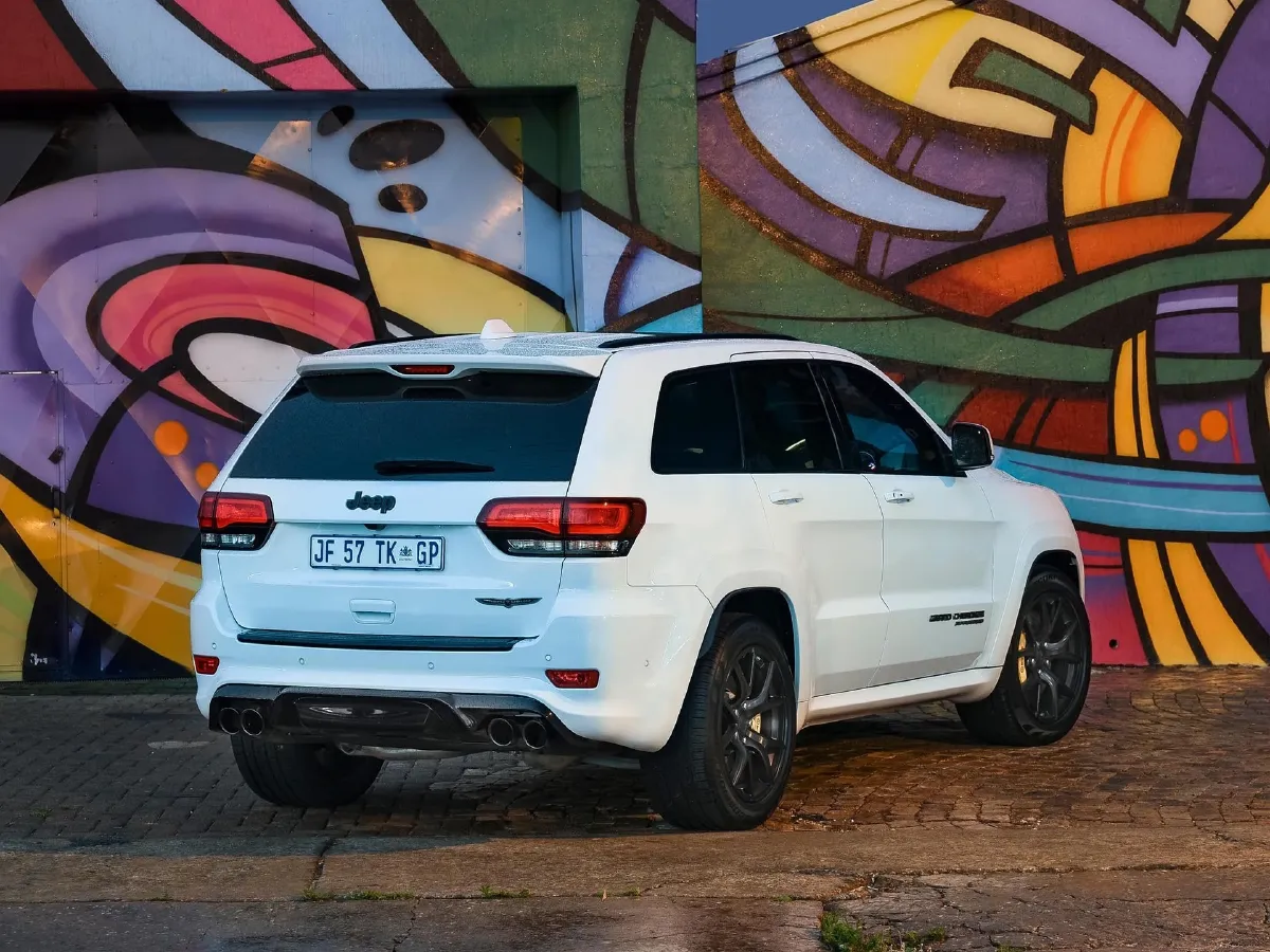 Jeep Grand Cherokee,autocango,china used car exporter,china ev exporter,chinese used car exporter,chinese used ev exporter