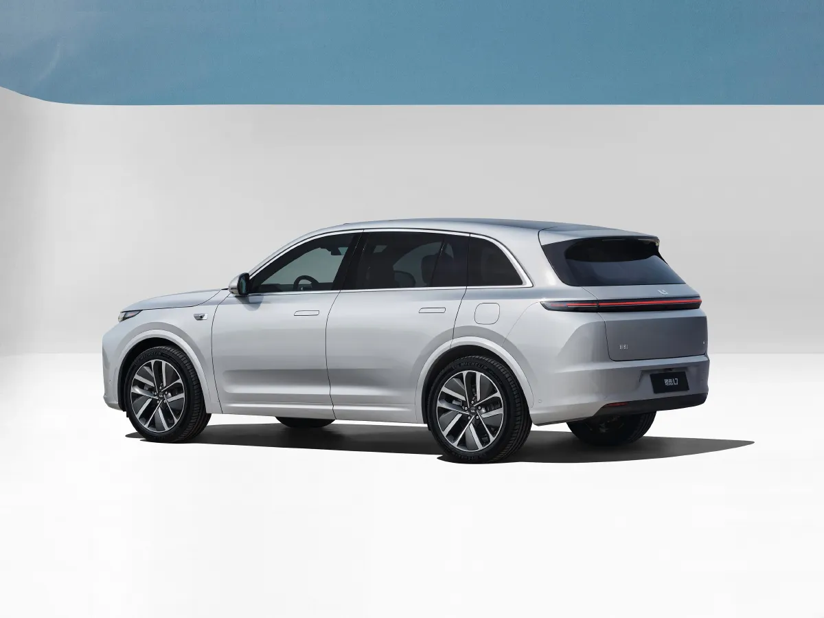 Li L7,autocango,china used car exporter,china ev exporter,chinese used car exporter,chinese used ev exporter