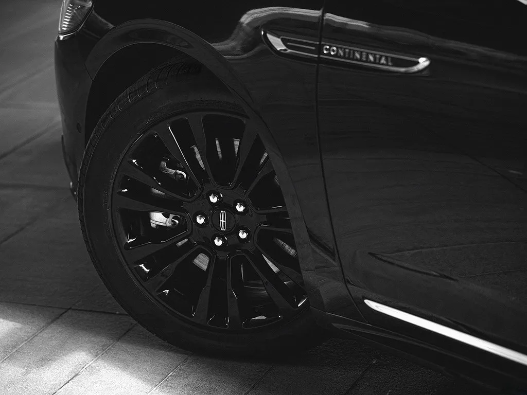 Lincoln Continental,autocango,china used car exporter,china ev exporter,chinese used car exporter,chinese used ev exporter