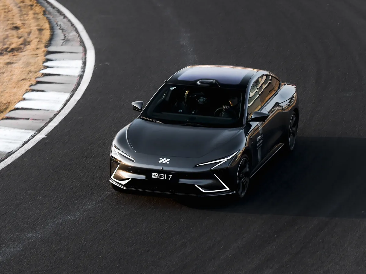 IM L7,autocango,china used car exporter,china ev exporter,chinese used car exporter,chinese used ev exporter