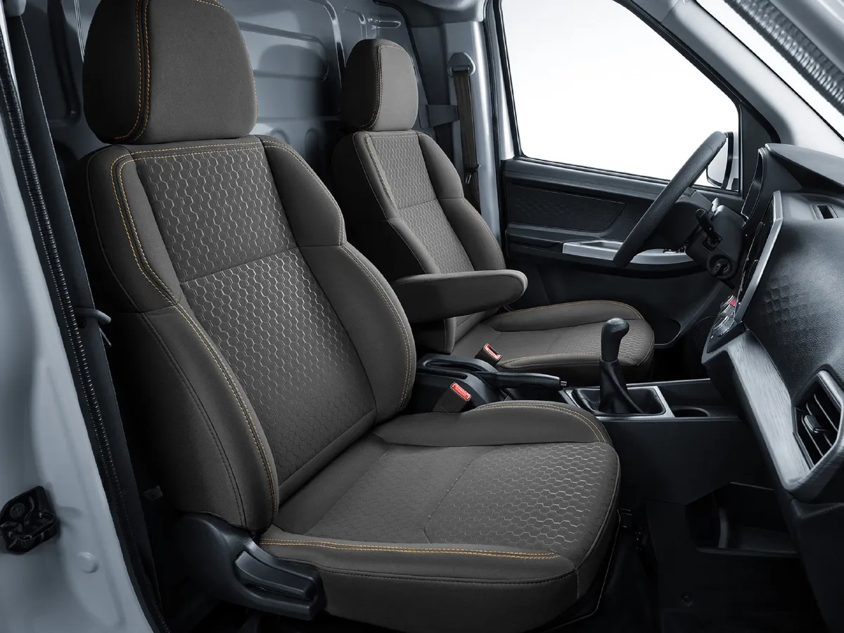 2023 ChangAn Kaicene RuiXing M60 1.5L 116HP L4 5MT,autocango,china used car exporter,china ev exporter,chinese used car exporter,chinese used ev exporter