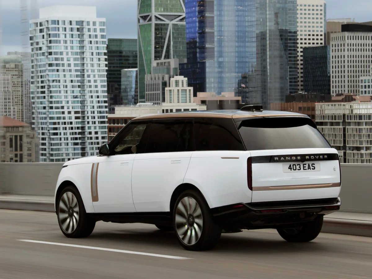 Land Rover Range Rover,autocango,china used car exporter,china ev exporter,chinese used car exporter,chinese used ev exporter