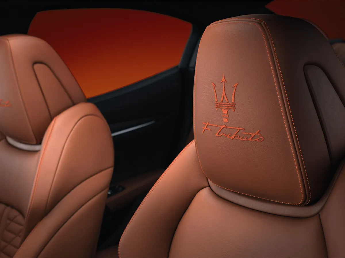 Maserati Ghibli,autocango,china used car exporter,china ev exporter,chinese used car exporter,chinese used ev exporter