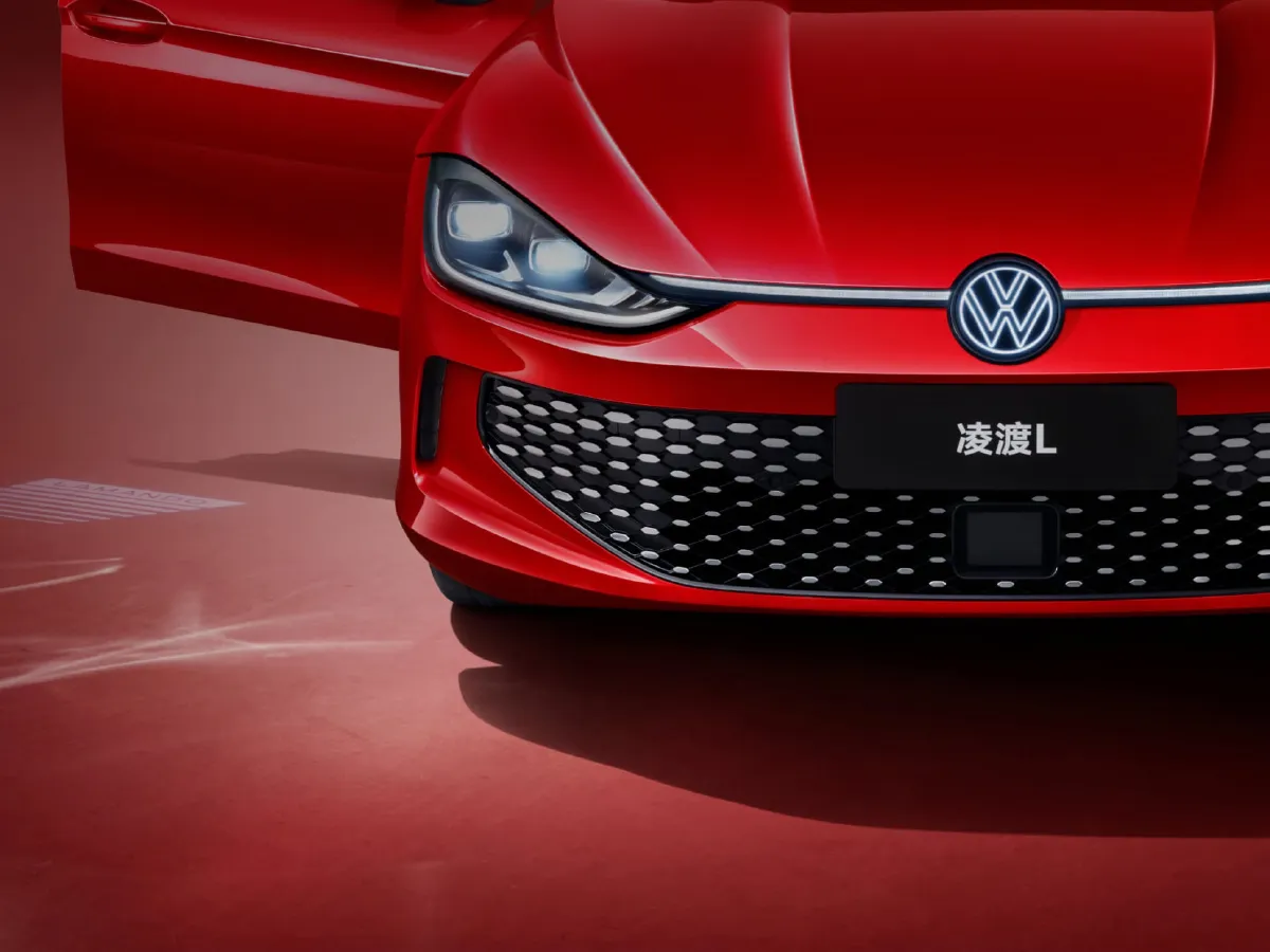 Volkswagen Lamando,autocango,china used car exporter,china ev exporter,chinese used car exporter,chinese used ev exporter