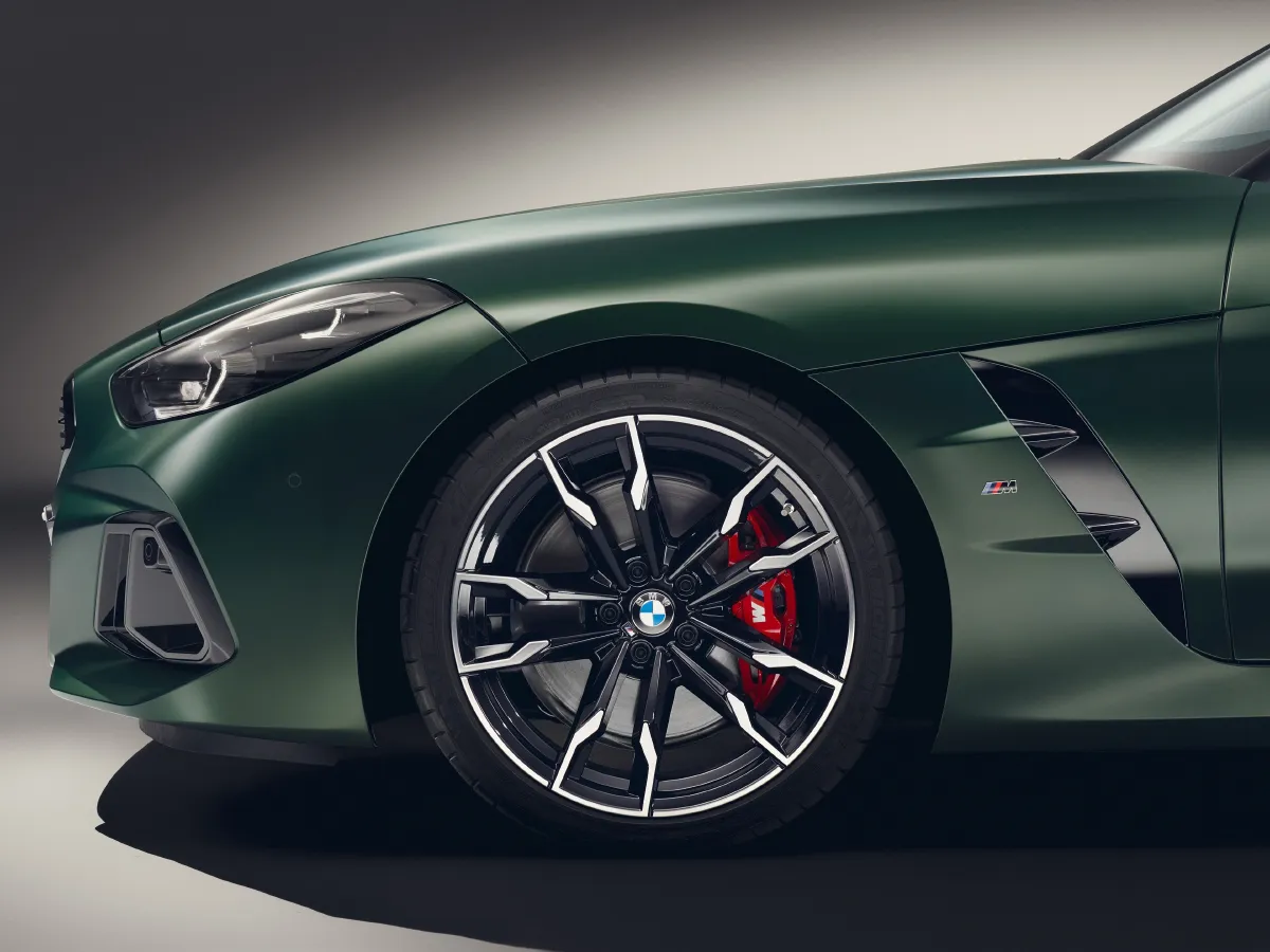 BMW Z4,autocango,china used car exporter,china ev exporter,chinese used car exporter,chinese used ev exporter