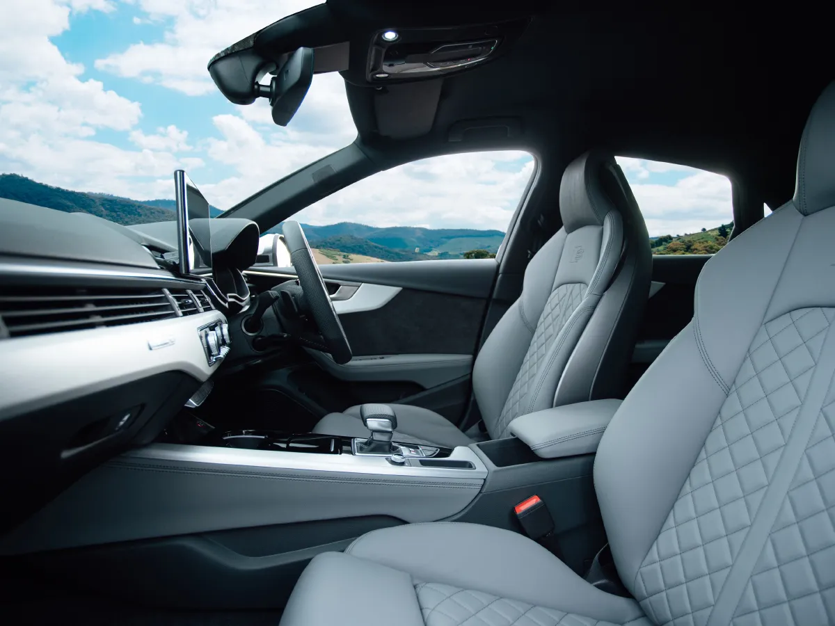 Audi S4,autocango,china used car exporter,china ev exporter,chinese used car exporter,chinese used ev exporter