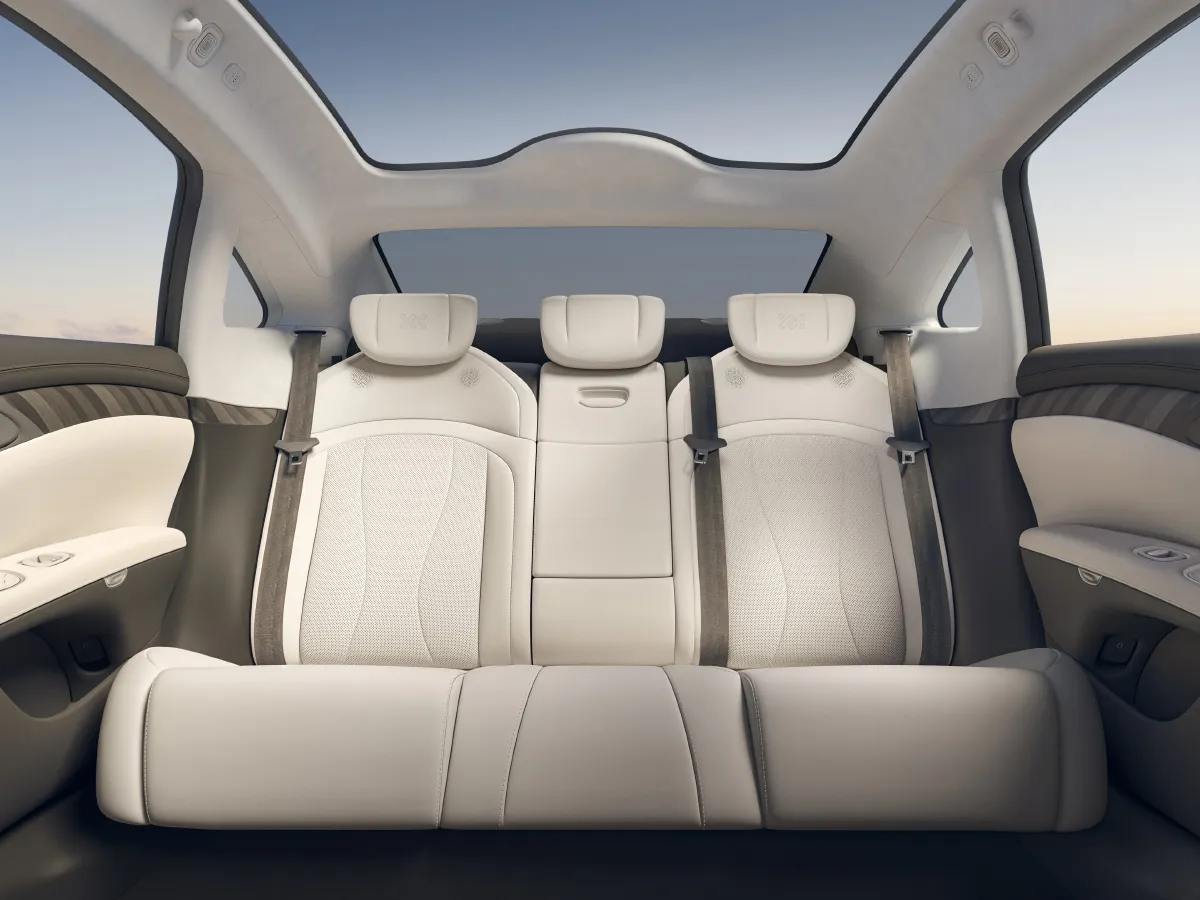 IM L7,autocango,china used car exporter,china ev exporter,chinese used car exporter,chinese used ev exporter