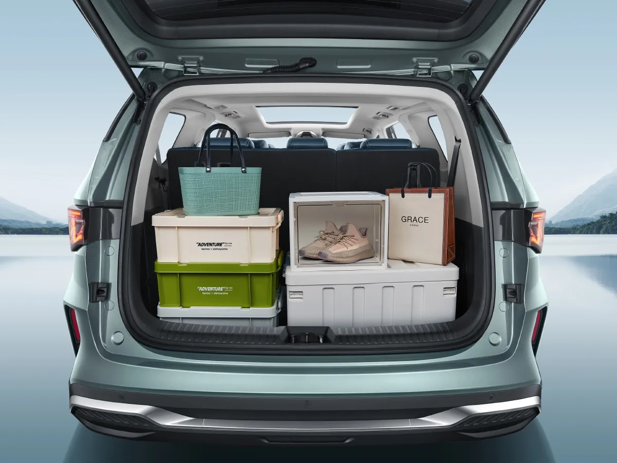 Geely JiaJi,autocango,china used car exporter,china ev exporter,chinese used car exporter,chinese used ev exporter