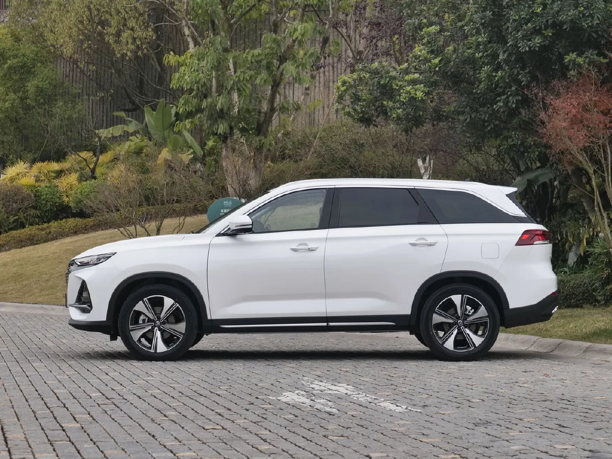 ChangAn X7 PLUS,autocango,china used car exporter,china ev exporter,chinese used car exporter,chinese used ev exporter