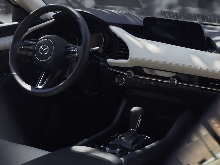 Mazda 3 Axela,autocango,china used car exporter,china ev exporter,chinese used car exporter,chinese used ev exporter