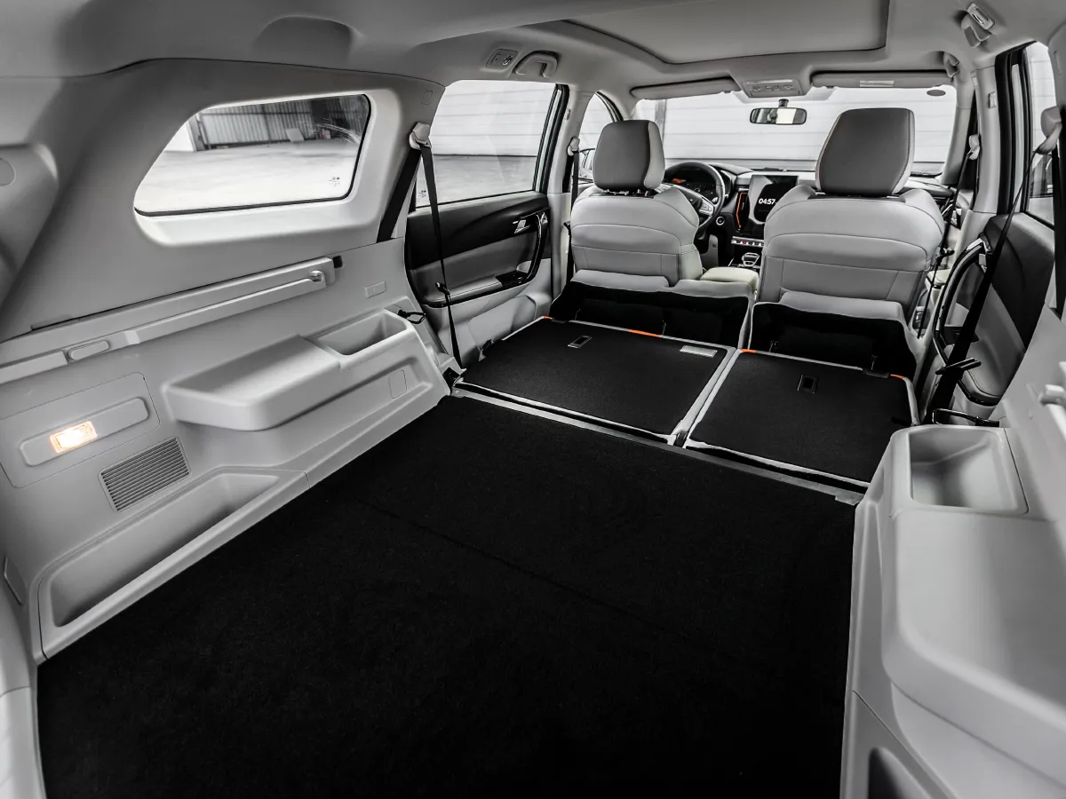 DongFeng Forthing T5,autocango,china used car exporter,china ev exporter,chinese used car exporter,chinese used ev exporter