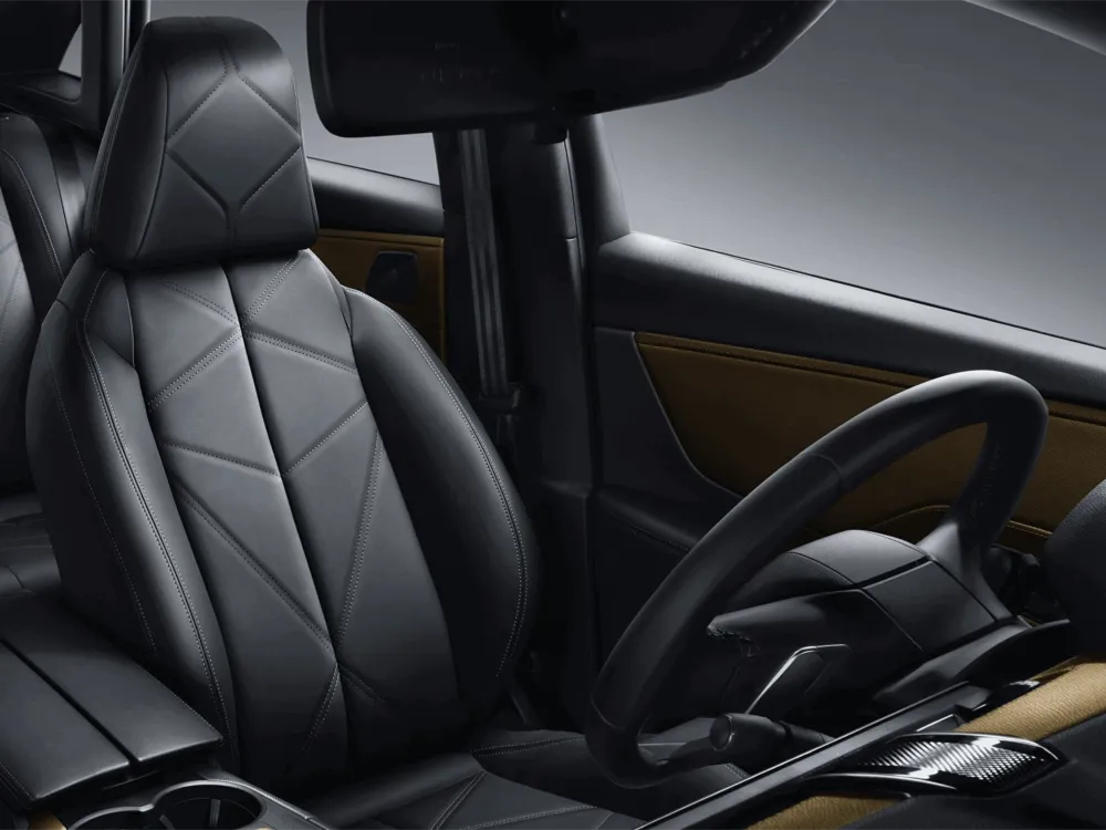 DS 7,autocango,china used car exporter,china ev exporter,chinese used car exporter,chinese used ev exporter