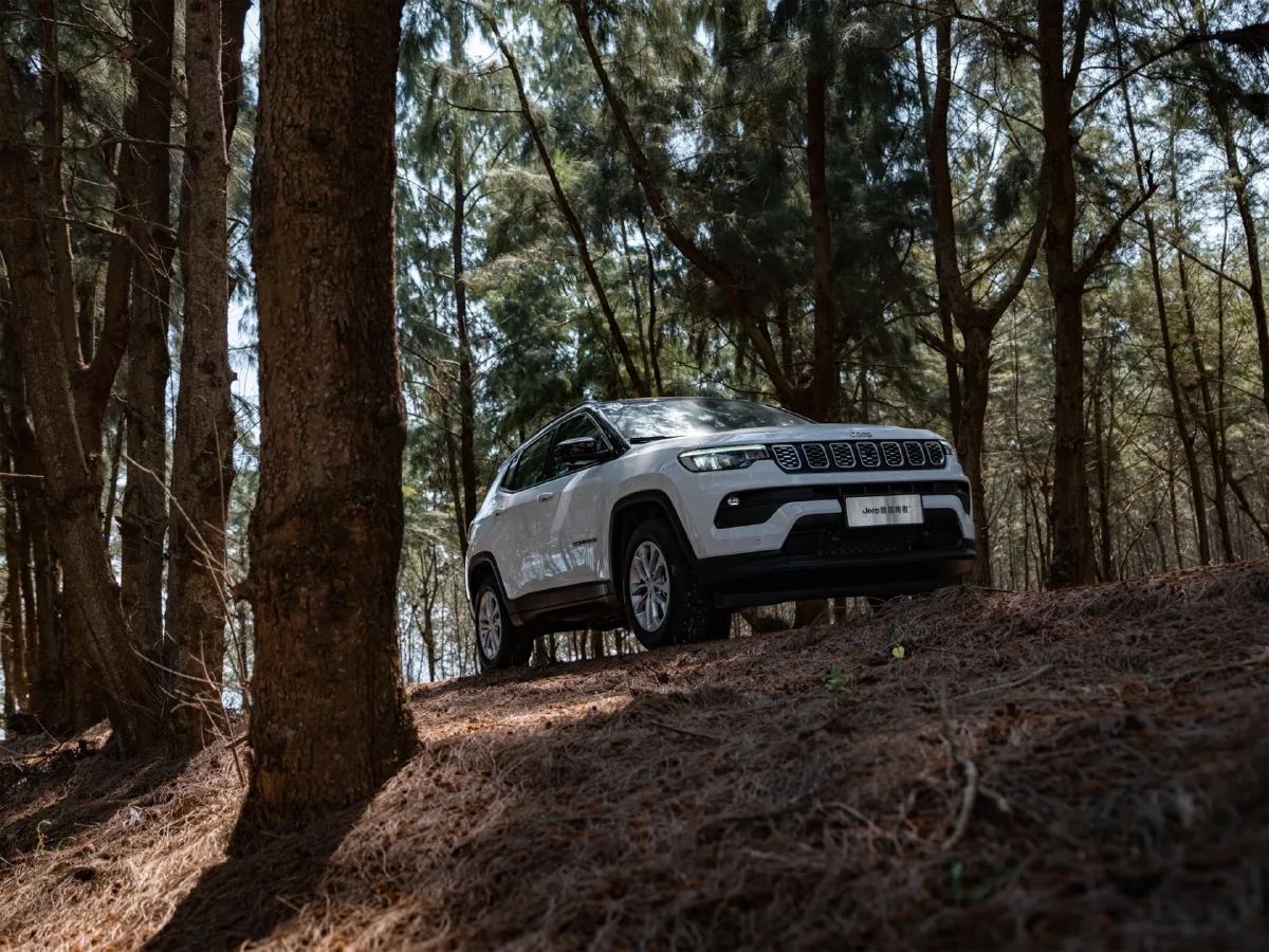 Jeep Compass,autocango,china used car exporter,china ev exporter,chinese used car exporter,chinese used ev exporter