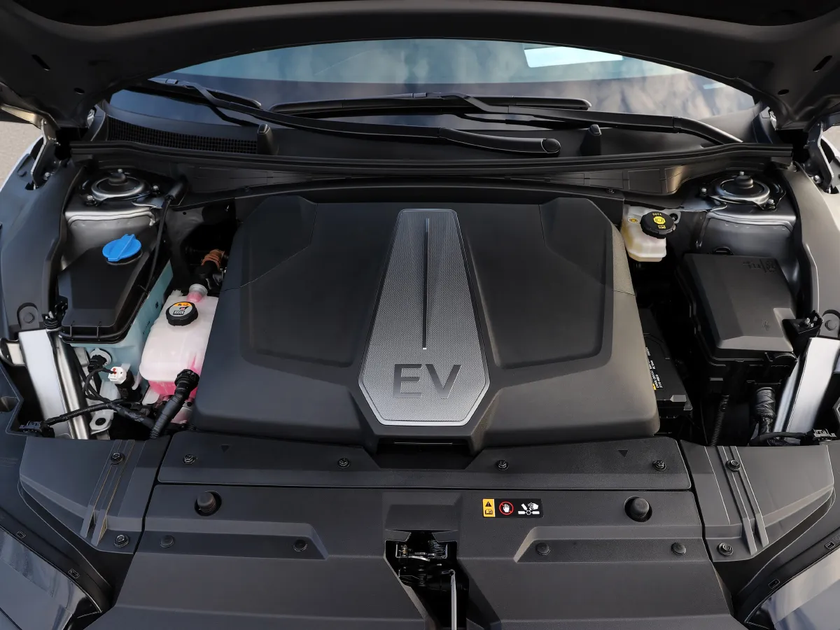 Kia EV6,autocango,china used car exporter,china ev exporter,chinese used car exporter,chinese used ev exporter